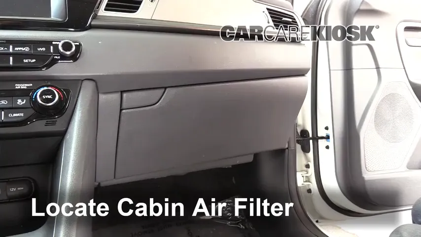 2017 Kia Niro LX 1.6L 4 Cyl. Filtre à air (intérieur) Changement